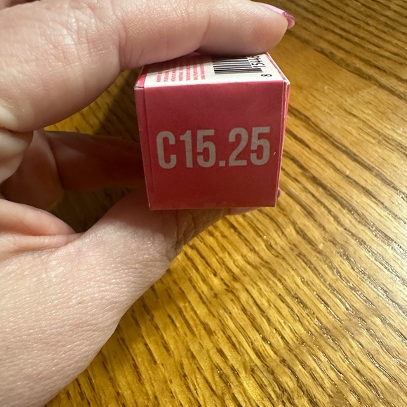 JEFFREE STAR MAGIC STAR CONCEALER C15.25 Tan skin with golden peach undertones - Picture 5 of 5